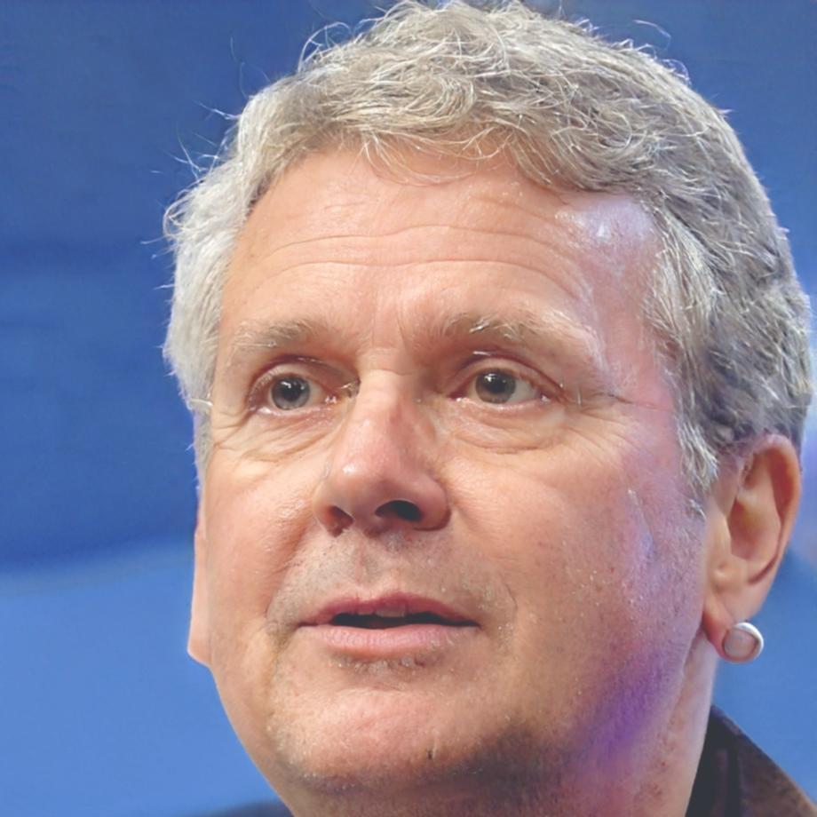 Porträt von Aleksandar Dimitrov